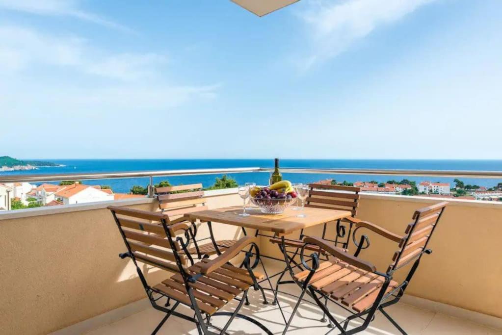 Apartment Belvedere With Magnificent Sea View Terrace Dubrovnik Exterior photo