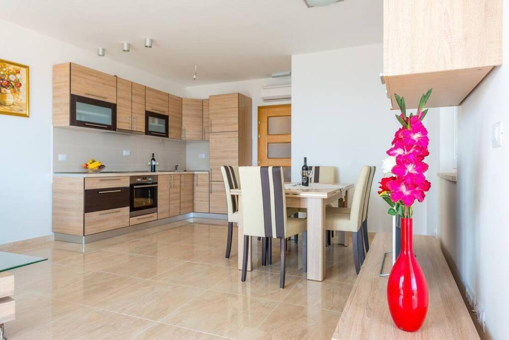 Apartment Belvedere With Magnificent Sea View Terrace Dubrovnik Exterior photo